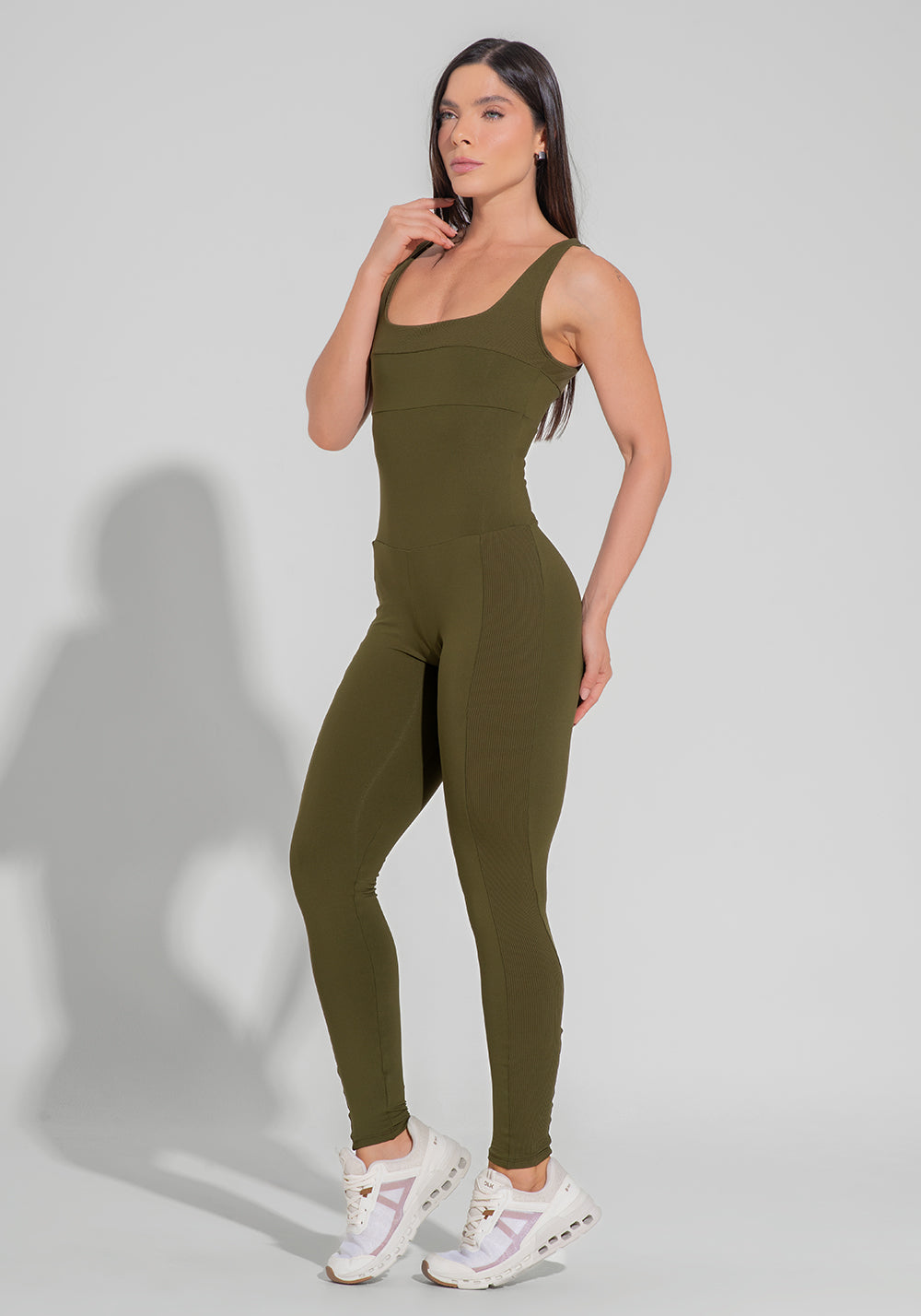 Macacão Fitness Feminino Decote Quadrado com Recortes Canelados Motion Lines Verde Dlk